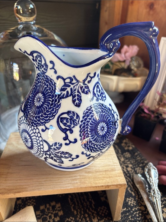 Other - Blue and White Bombay Company Ceramic Wall Pocket ✨